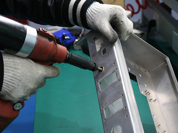 拉鉚作業會遇到哪些問題